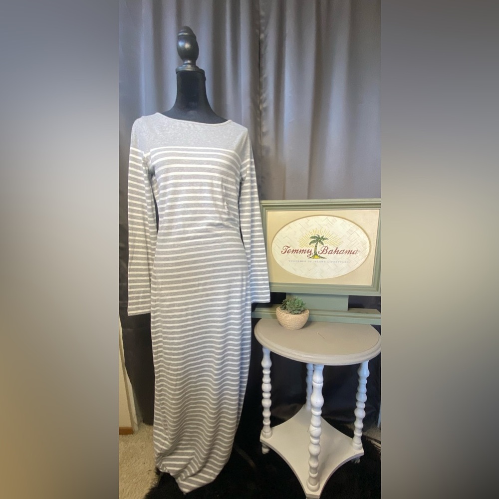 NWT Tommy Bahama buttery soft maxi dress